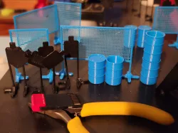 Miniature IPSC range models.