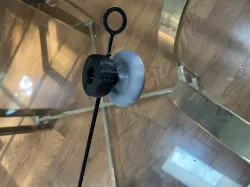 Pull-Cord Spinning Top V-15 - up to six min spinning