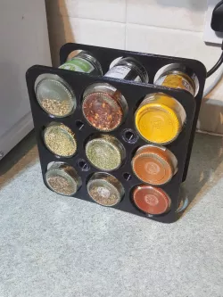 Simple Spice Rack