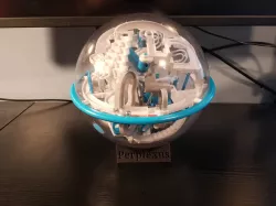 Stand for Perplexus Epic