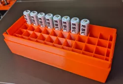 AAA (&AA) Battery Box, incl. Fusion360 and Step files
