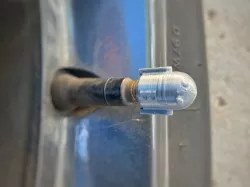 Astromech Droid shaped valve cap