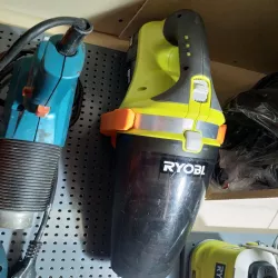 Biltema Pegboard Ryobi Vacuum holder