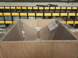 Bracket for building a night butterfly trap