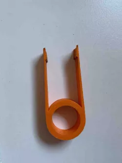 car wheel hub bolt cap remover
