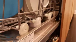 Dishwasher clips & wheels