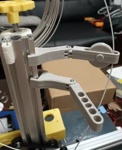 Filament Guide (Adjustable Arm)