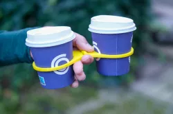 Foldable coffee carrier