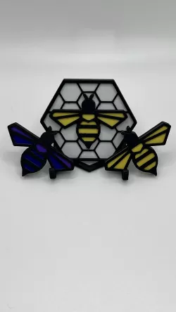 Geometric Bee Magnet