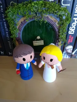 Hobbit door Cake Topper