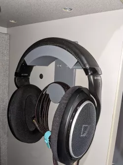 Mountable Headphone Hanger Stand
