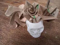 Skull Vase (Spiral Vase)