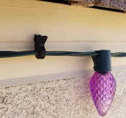 Christmas Light Clip