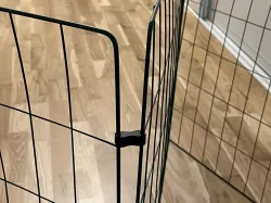 Compost wire fence clip