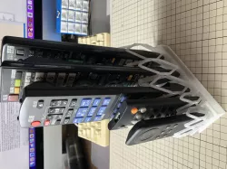 Customizable, connectable, material-saving remote holder with optional battery box