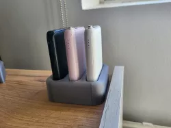 Goji Portable Battery x 3 (or for other things) Stand
