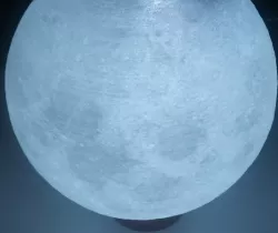 Lithophane Moon LED mod