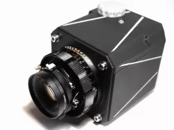 MEDIUM FORMAT CAMERA - VERSION 2