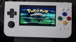 Raspberry Pi handheld emulation console