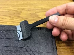 Razor blade holder scraper handle