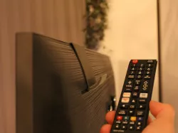 Remote Holder for Samsung TV 7 Series