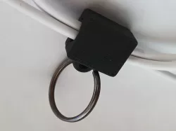 Reusable cable tie keychain