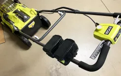 RYOBI P1100 Lawn Mower Battery Holder (RYOBI ONE+ 18v Batteries)
