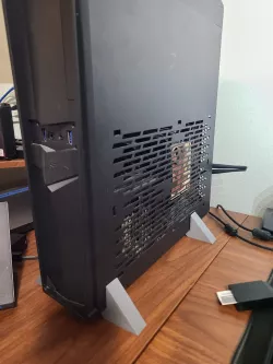 Silverstone RV01 PC case stand