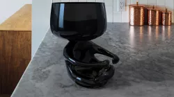 sitting vase