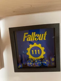 3D Printed Fallout 111 Dice Box