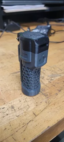 Emisar D4V2 Case Vertical