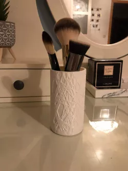 Fancy Cup (with drain)