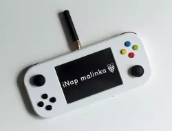 iNap Malinka, your NRF24L01 transmitter that can play pokemon