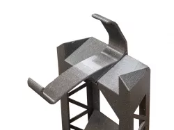MOUNT FOR REMOVABLE GRAPHIC CONTROLLER