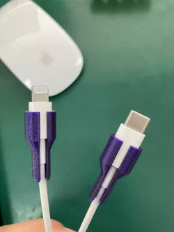 Apple Lightning to USB C cable protector