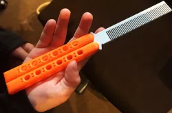 Butterfly Comb / Balisong Comb