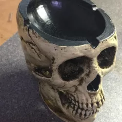 cenicero calavera
