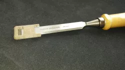 Chisel protector