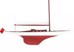 Dragon yacht