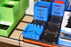 Gridfinity cable soldering jig