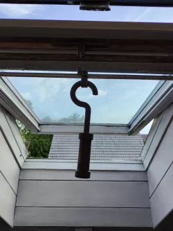 Hook for smaller people