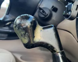 Offset gearstick knob