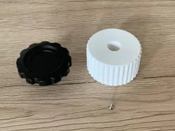Telescope mount flexible shaft knob