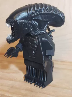 Xenomorph Alien LG LEGO Fig