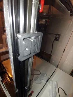 2020 Extrusion Latch for Voron Fridge Door mod
