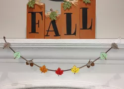 Holiday Snap Together Fall Leaf Garland