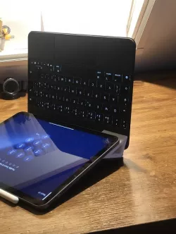 Ipad magic keyboard drawing/handwriting support