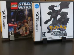 Nintendo DS & 3DS Game Case Display Stand