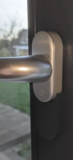 Window Handle Sensor using Aqara Door Sensor