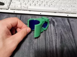 Bike flashlight holder